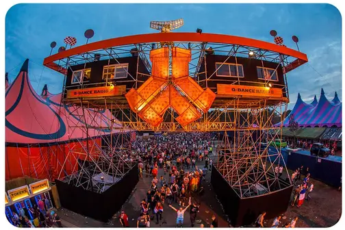 En av scenerna på Defqon.1